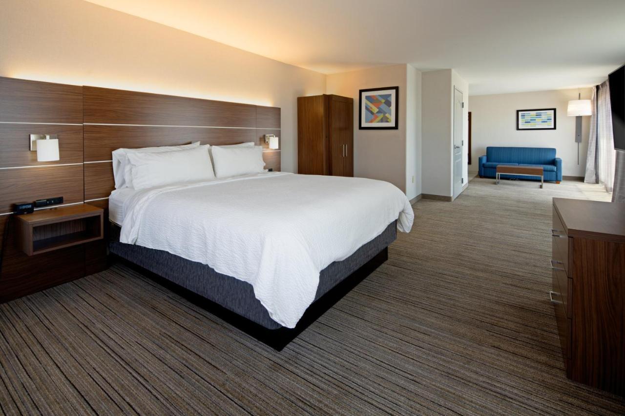 Holiday Inn Express Fresno South By Ihg Extérieur photo