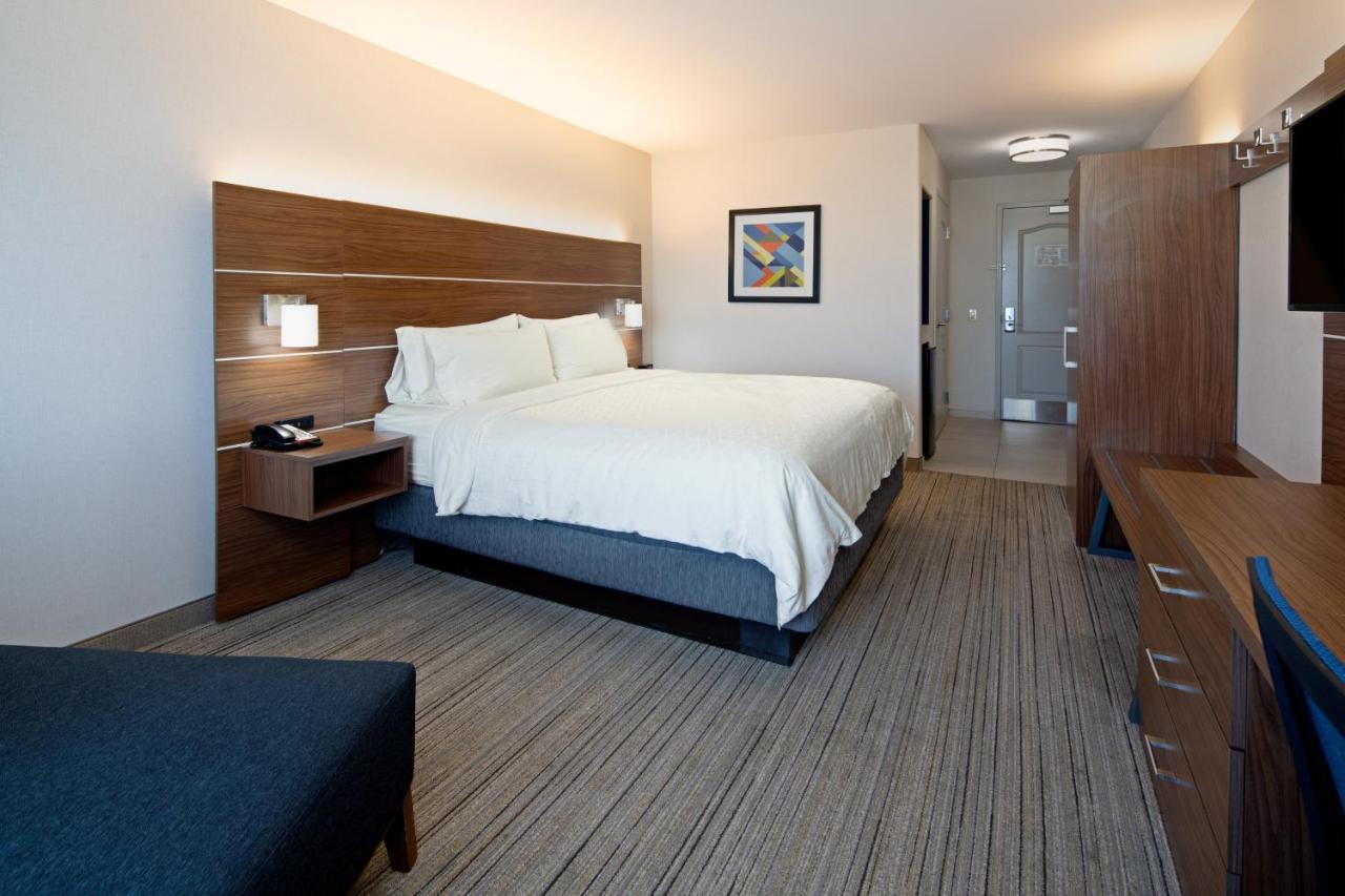 Holiday Inn Express Fresno South By Ihg Extérieur photo