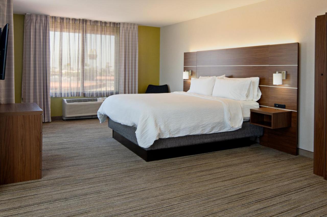 Holiday Inn Express Fresno South By Ihg Extérieur photo