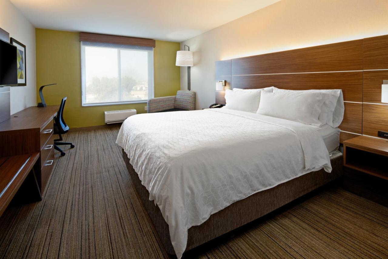 Holiday Inn Express Fresno South By Ihg Extérieur photo