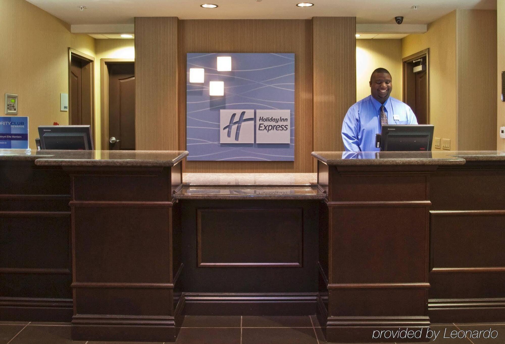Holiday Inn Express Fresno South By Ihg Extérieur photo